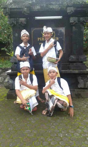 10-07-02 Denpasar,SD 4 Jimbaran,SMP Negeri 1 Kuta.