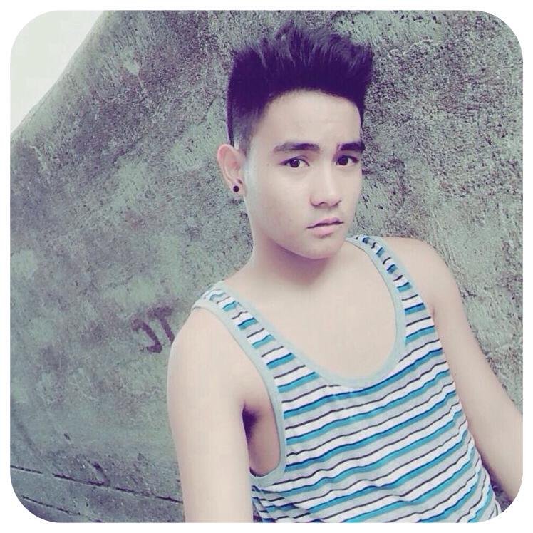 Simple pero rak 3 :)
#Gravity \m/