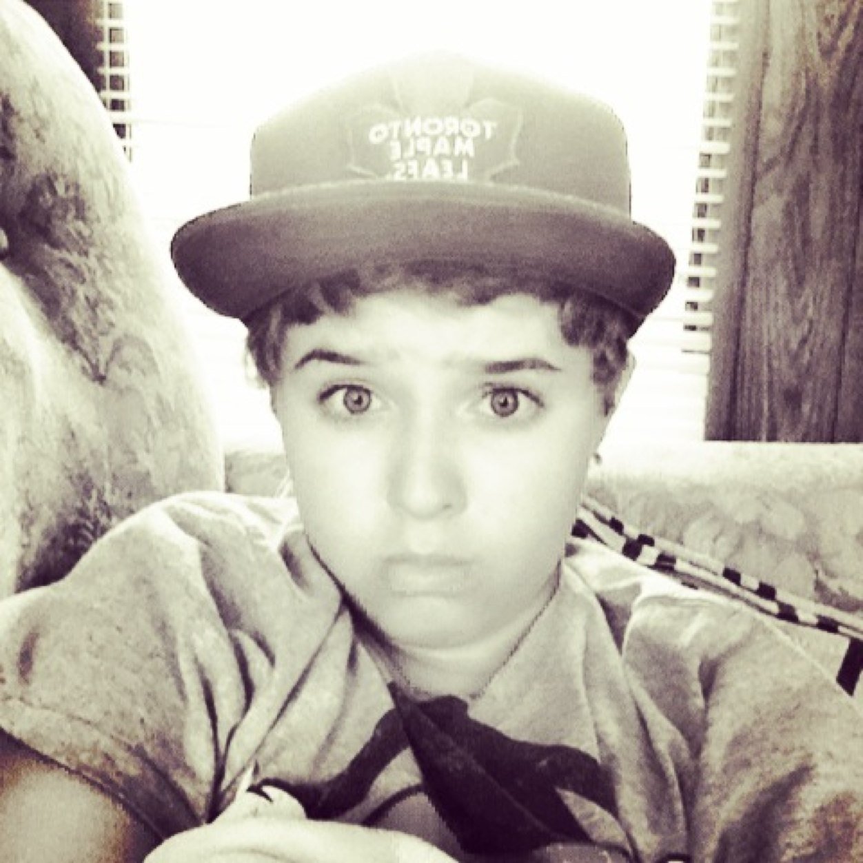 hey guys im isaac you can follow me on instagram at martin000isaac i follow back on both thanks!