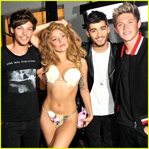 I Love @ladygaga. She is my life, my Everything. Her music is SO Perfect.
1D & JB 
◢◤