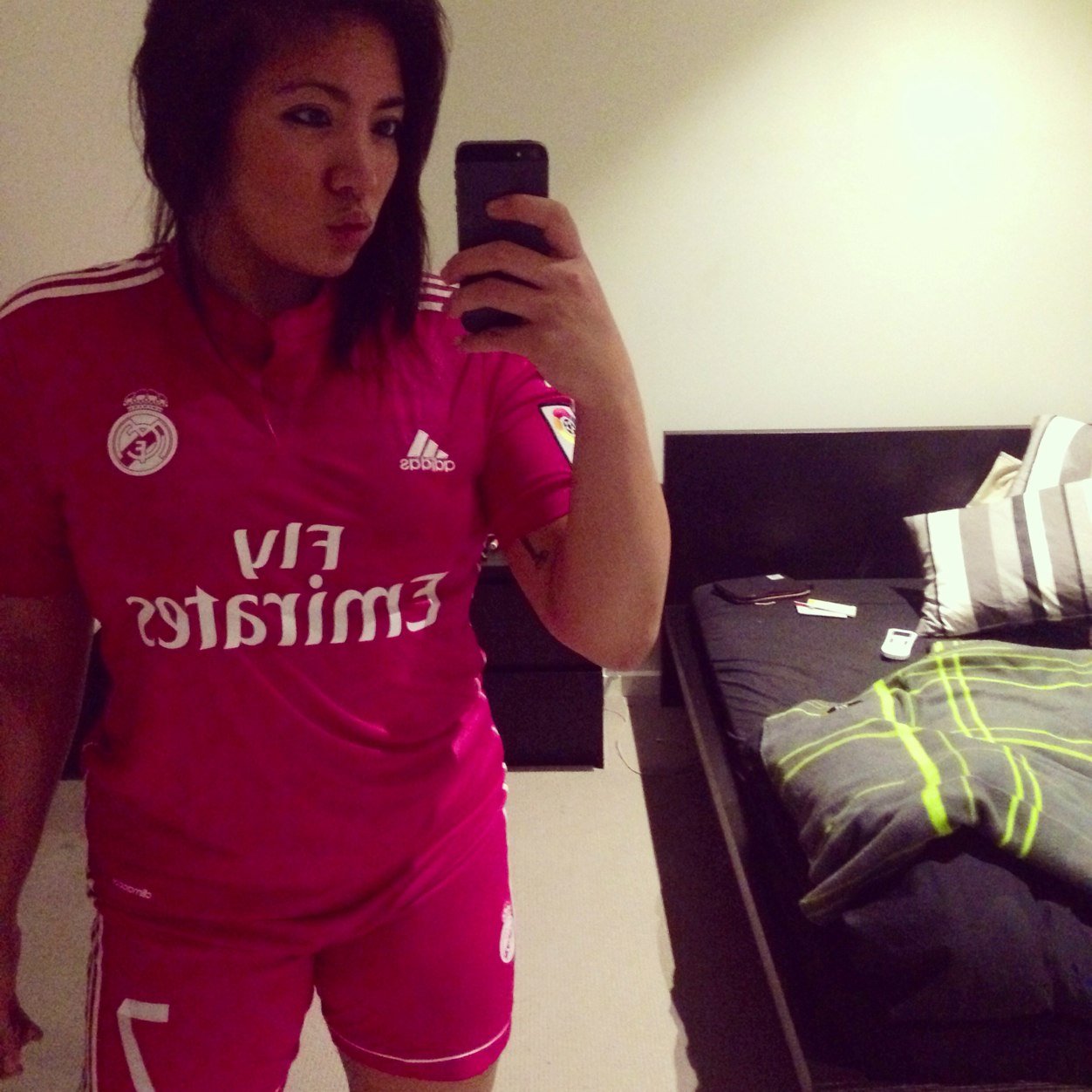 Aish_Imran's profile picture. PR - Social Media - Marketing