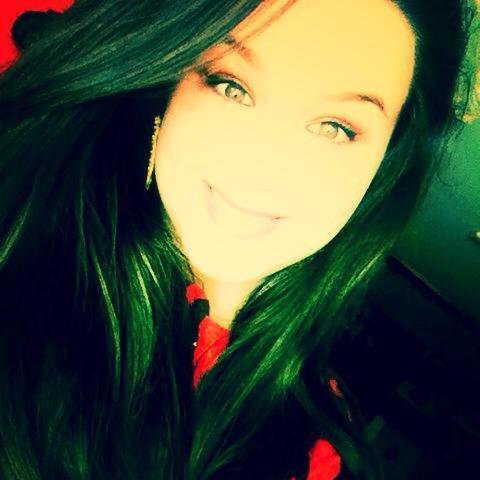 Non so che scrivere halpatemiii c: ❤