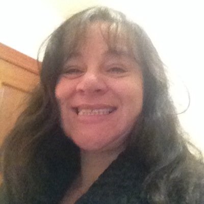 AnneG222's profile picture. 