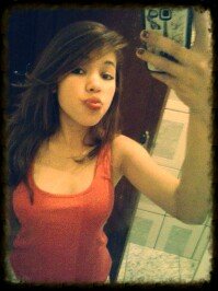 Austin Carter Mahone ,,, One Direction ,, Demi lovato ,, Selena gomez ,,