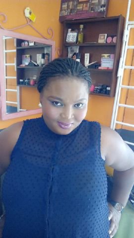 female,single,a business woman serving God wholeheartly.