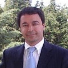 Dal 1989 nelle Telecomunicazioni e appassionato di tecnologie, ambiente, nautica e mare. Innamorato pazzo di Napoli, penso che la camorra sia il cancro italiano