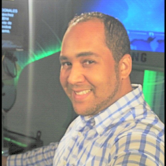 Joven lleno de Positivismo, Junglero Feliz, de la Romana y Barahona para el mundo, Amante de la musica y guiado siempre de la mano de DIOS...