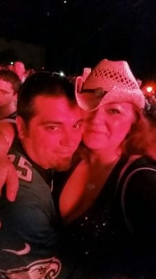 Swedishgrrl1975's profile picture. 