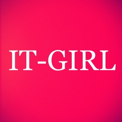 YOUR NEW IT-GIRL IN TOWN