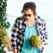 Thebio_please's profile picture. Please follow @fucking_ziall if you have a minute :)