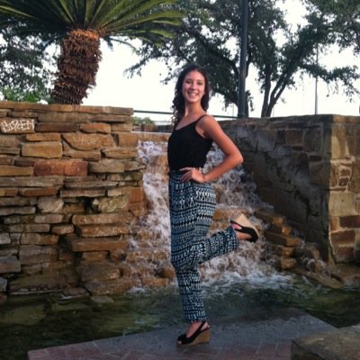 JanochaAshley's profile picture. Follow Me On IG: janochaashley2123