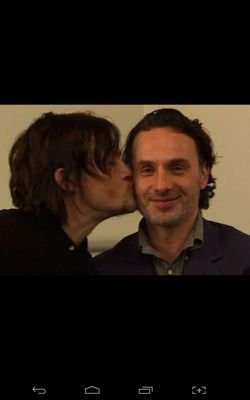 I love Norman Reedus and if you follow me i will follow you