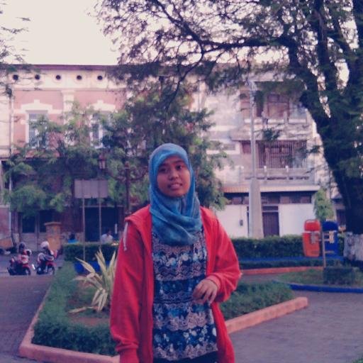 Segala sesuatu dilakukan dgn usaha dan doa, Keep calm | Sukes Dunia Akhirat | @ganesha_49 | @sma1pbg_ID | This is me