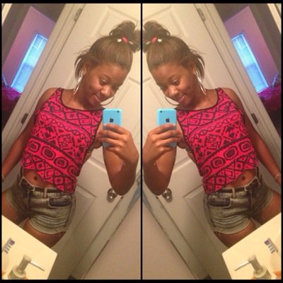 Jealousy keeps these girls talking shit , but i'm a boss bitch so i'm use to it . IG:Pink_AmbitiousGirl❤️& Follow my Bestfriend @True__Finesser