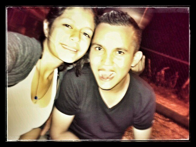 Me sigues y te sigo♥ si quieres saber mas de mi pide mi PIN.