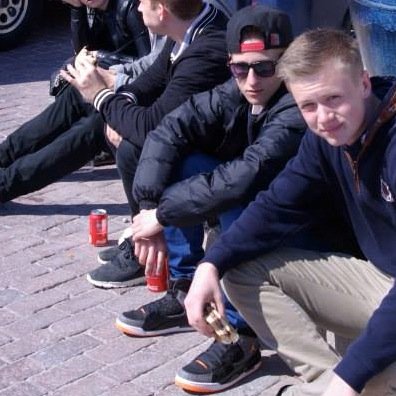 Askhim95's profile picture. 