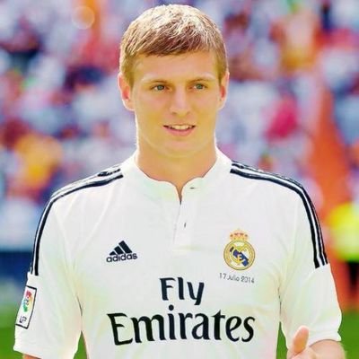 Real Madrid como forma de vida. Toni Kroos como ejemplo a seguir. Cuenta de peregrinaje para madridistas y seguidores de Kroos. ¡Queda inaugurado el Kroosismo!