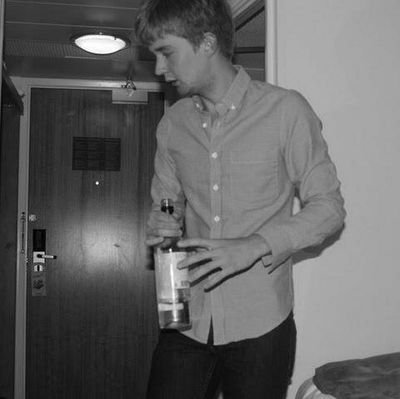 AOSomerfield's profile picture. Holder of a 1st class honours degree in business studies and a recovering energy drink addict.