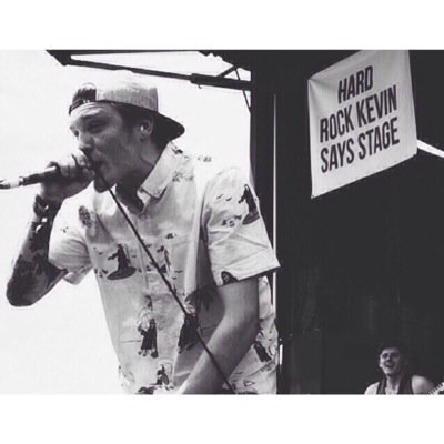 just another kid in a poppunk band.