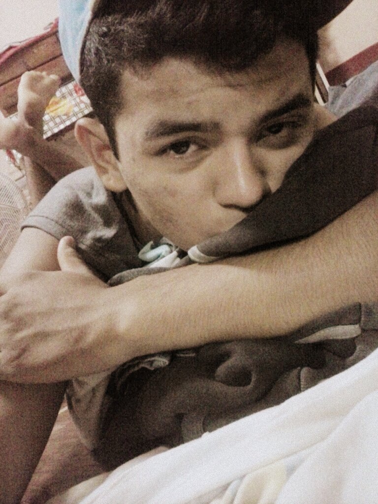 realisra's profile picture. “A vida me ensinou a nunca
desistir, nem ganhar nem
perder mas procurar
evoluir.”