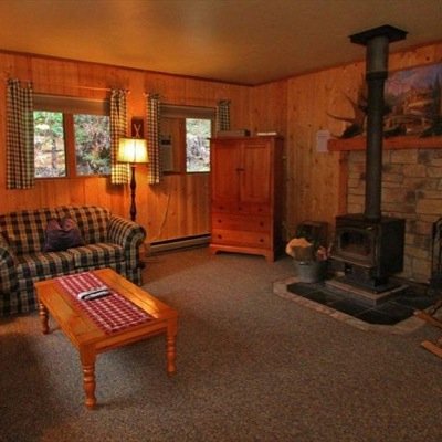 Leavenworth is awesome! So much to do here. Posting news, deals & endless fun activities. Bear Paw Cabin's Twitter. Consider staying here while visiting!