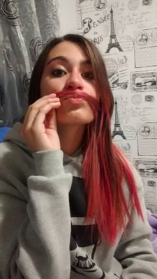 Hey, I'm Isabel ^.^ I love heavy metal, books,animes,j-rock and k-pop at the same time. I think ... I'm weird.
