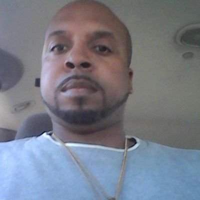 larrynewlife41's profile picture. 