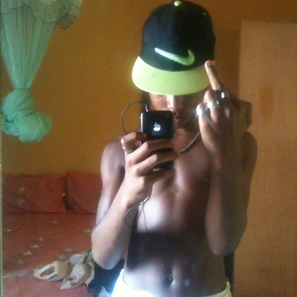 pedrnhio's profile picture. 