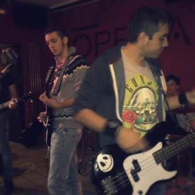 Cuenta dedicada a un gran grupo @dezero_musica!