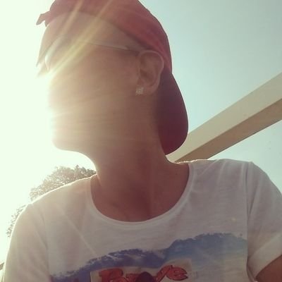 | 21 | Tattoo | EX-Leukemie | Bone Marrow Transplantation | Hip Protesis | The Netherlands | HTC One M8 | Instagram/snapchat: FFreshking |