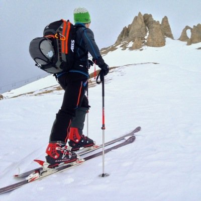 Trainer, Consultant @AllingtonBe, co-founder @catenacompany - Massmanagement in X-platform environments Mac - PC - iOS. Chirolink, Tourski, mountain life