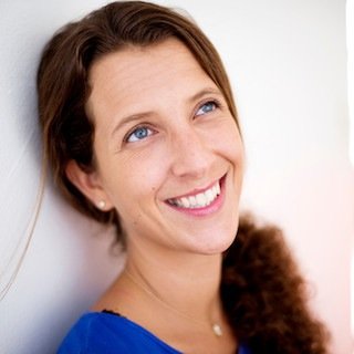 Pronouns: she/her | mother of 3 | CEO @weareyogaed | surfing the waves