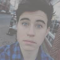 GO FOLLOW @Paula_Cruz_ or I will unfollow you :)