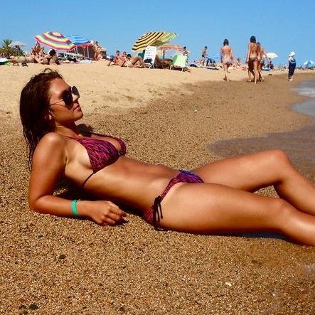 Hot Beach Girls - Naked beach - Topless - +18 only - NSFW