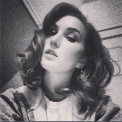 leeleeannporter's profile picture. meow