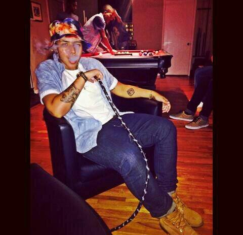 StudzOnDeck livelovelaug myfineassfem @mariexbianca __