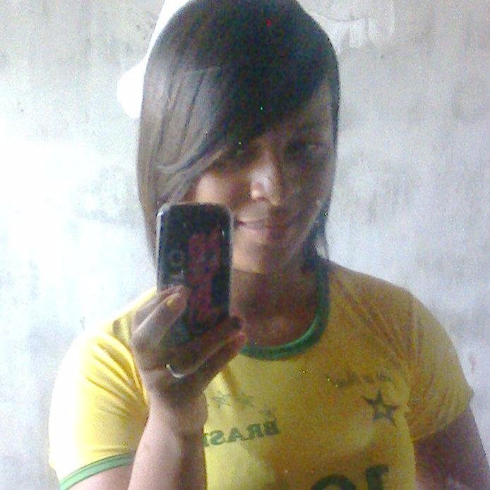 nunka cruze os bracos diante de uma dificuldade,pois o maior homem morreu de bracos abertos.