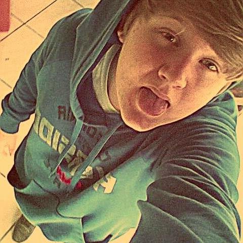 ''Ao infinito, para todo sempre, e eternamente, EU TE AMO! AMÉM.''  - Nicolas W. Schmidt