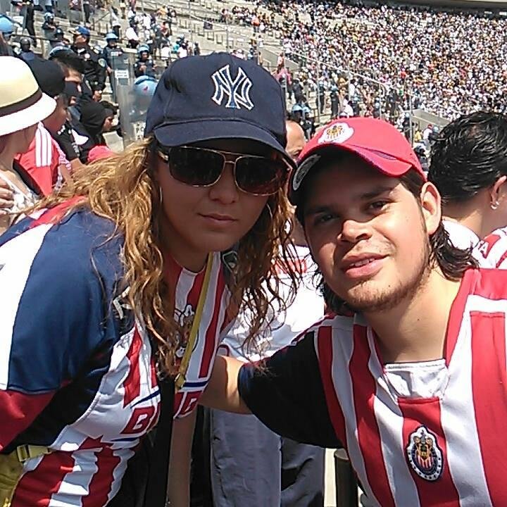 mar1efo2's profile picture. Haz de tu vida un lugar para el amor sin contención, que el miedo a la muerte es lo mismo que vivir con miedo... Quiero libertad en un…