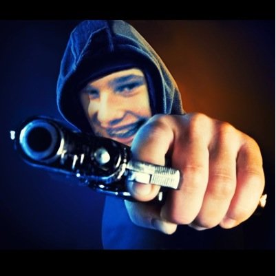 TPSQOTD's profile picture. Live by the 5 f's: football, food, fucking, fingering & fanny