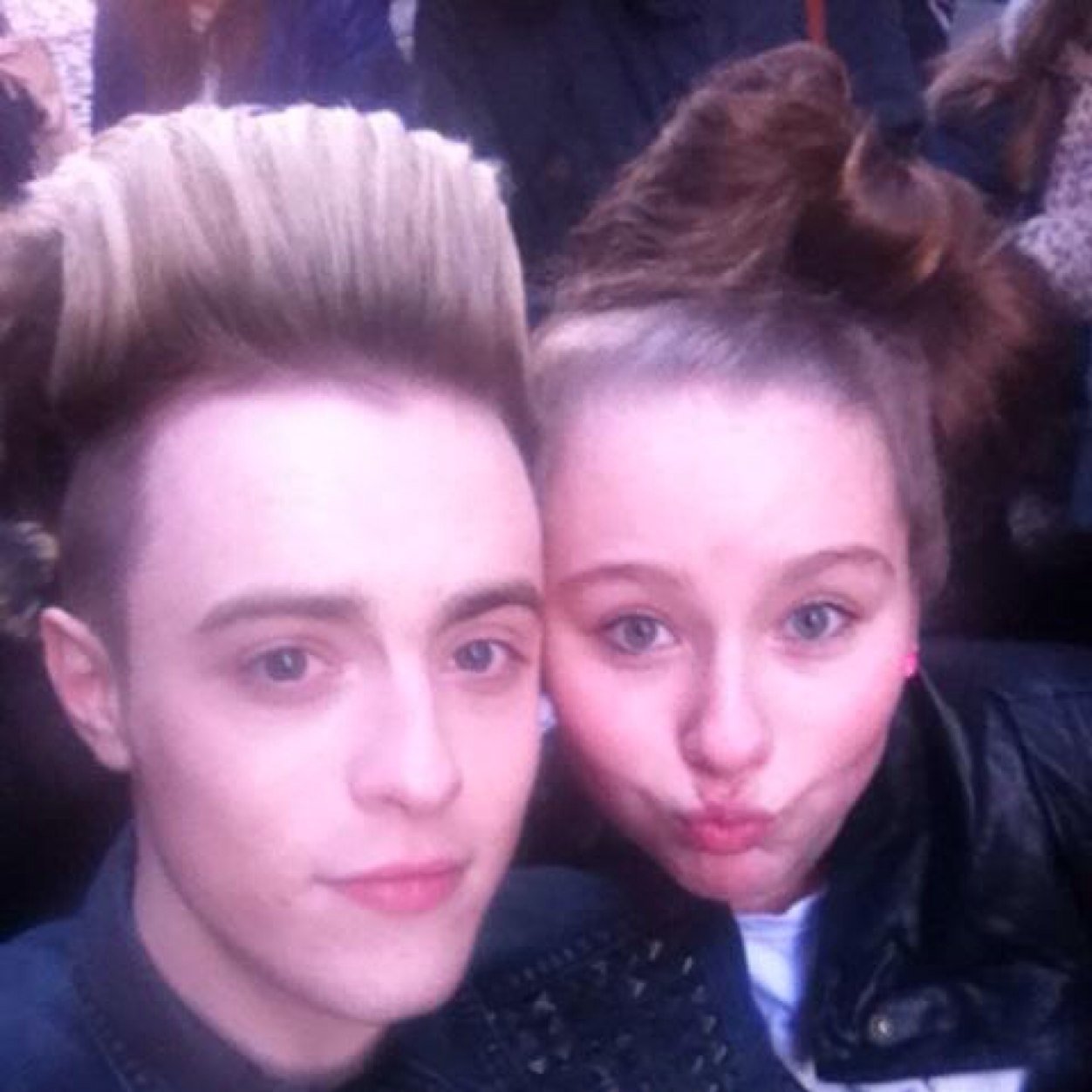 HI Bexx here, JEDHEAD, Love my twins John G and Edward G, Cheerleader for strike force #TeamElectric  -Be true, Be Real, Be You- ❤️
