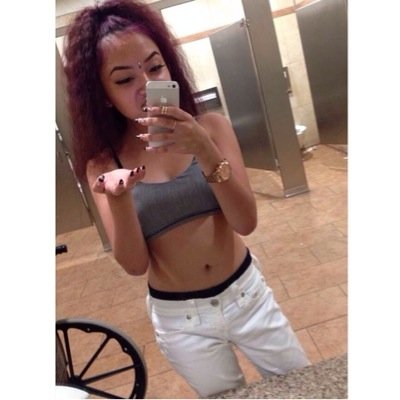 Yo Hoe Want Me✊ . Single✨.