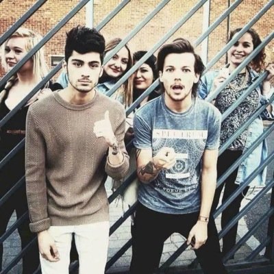 never forgert were you belong even if you are far away always remember from were your from. ➰LATINA➰ ♣️FOREVER YOUNG♦️Janoskians&1D&BTR♥️