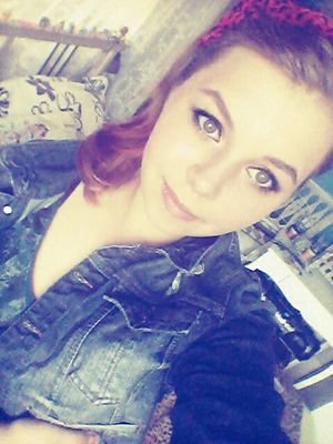 30 seconds to Mars ♥ One Direction ♥ Little Mix ♥ and more♥ sorry for my terrible englisch :D