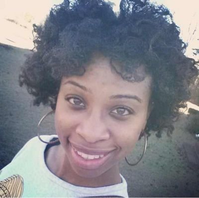 I'm just a woman with beauty and brains trying to rule the WORLD! ✊| YouTuber in the Making | Natural Hair is LIFE | #Claflin16 ✏|