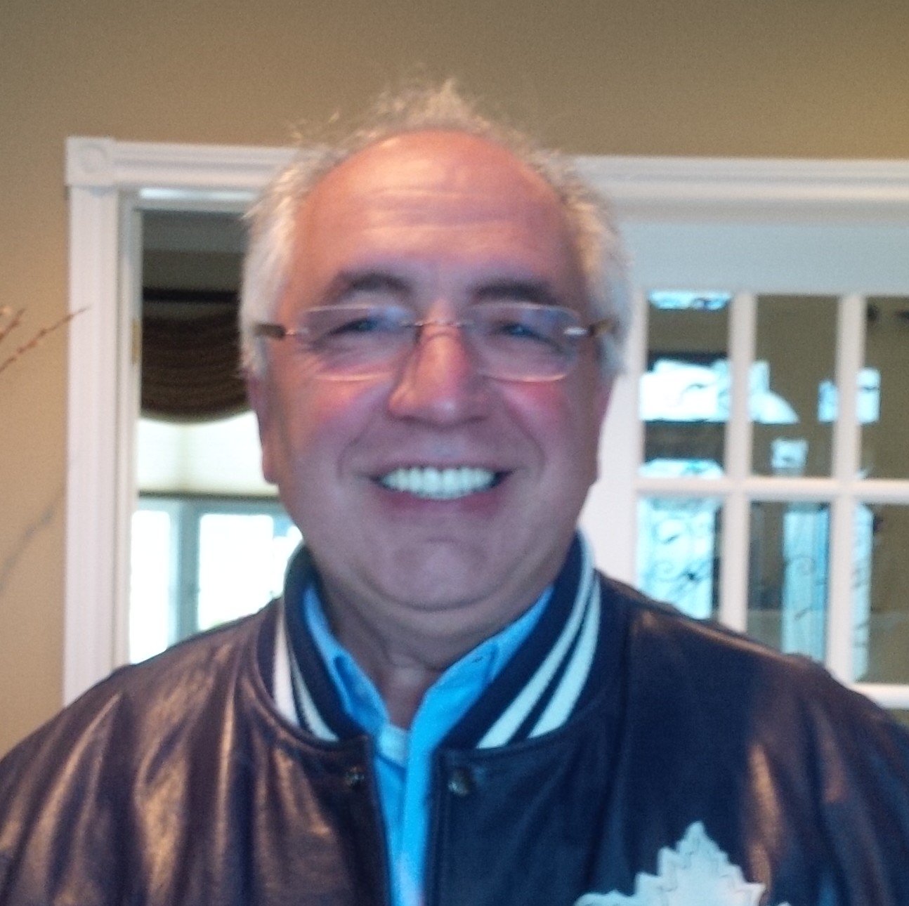 VinceJL's profile picture. 