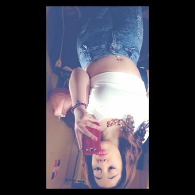 NEW TO THIS FOLLOW ME ❤                         KEEP CLAM & LOVE VIVI