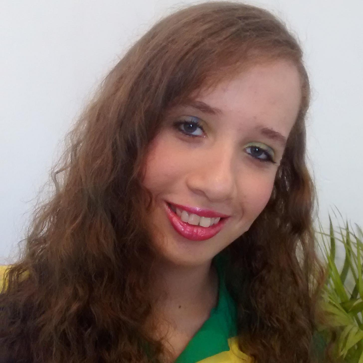 Sou como você me vê ...
Posso ser leve como uma brisa ou forte como uma ventania,
Depende de quando e como você me vê passar.
