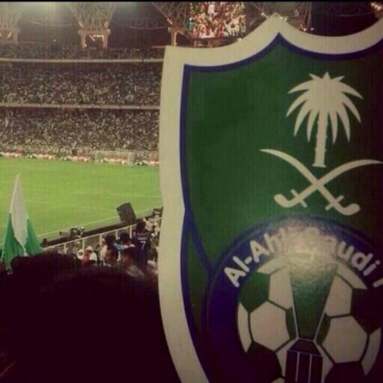 جده كذااهلـي وبــحر ، وعبـر الـزمـان سنـمضـي معــاا