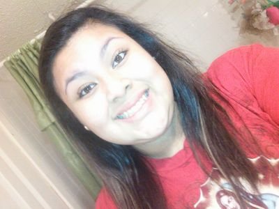Birthday April 22 
single
nhs c/o:2016 :)
singing is my passion
R.I.P Bella iranea Roman
future Singer